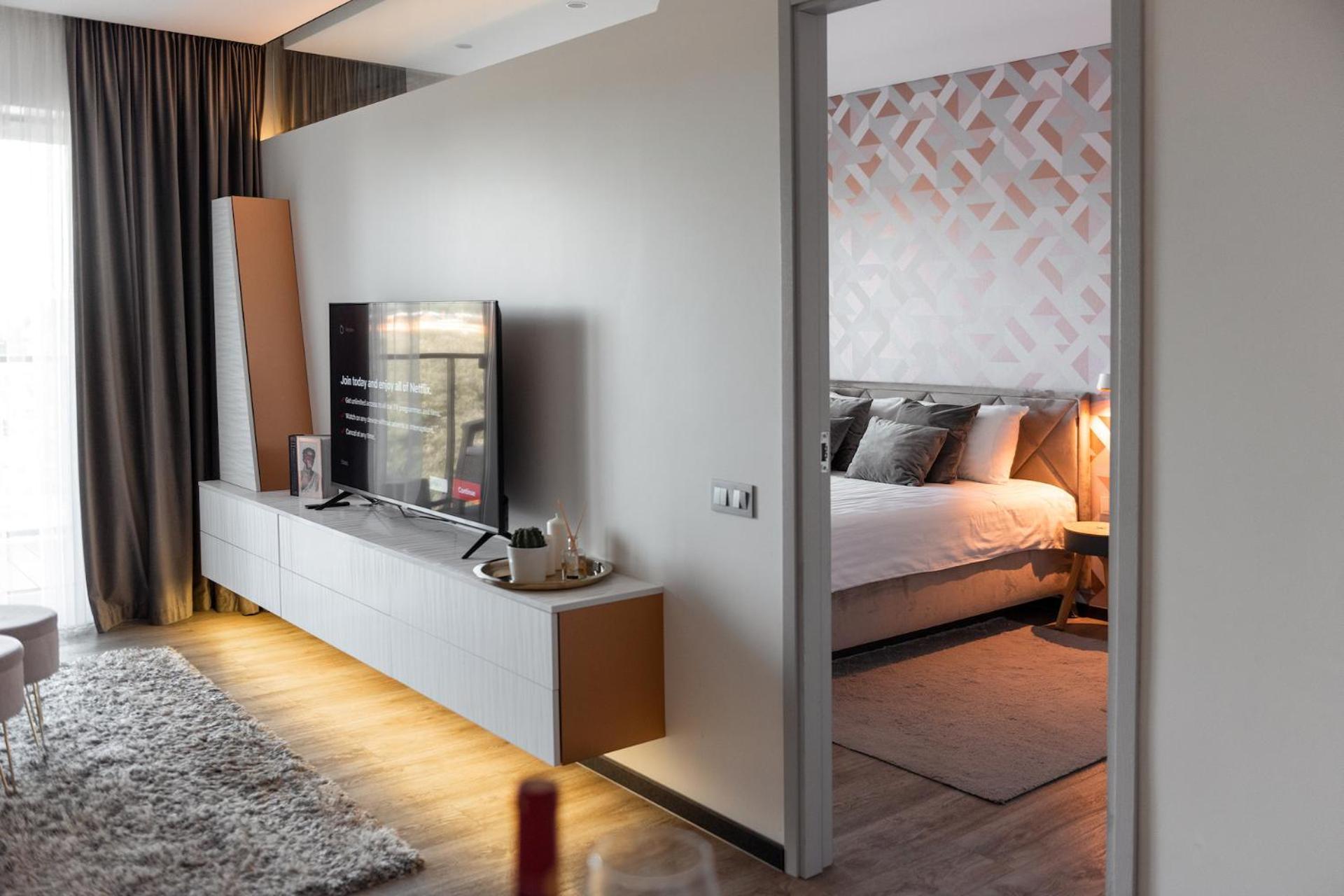 Bright Kaunas Apartment With Castle View Exterior photo