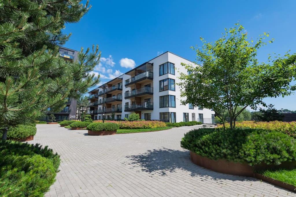 Bright Kaunas Apartment With Castle View Exterior photo